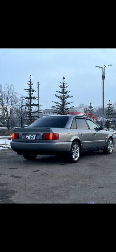 Audi: Audi A6: 1995 г., 2 л, Механика, Газ, Седан