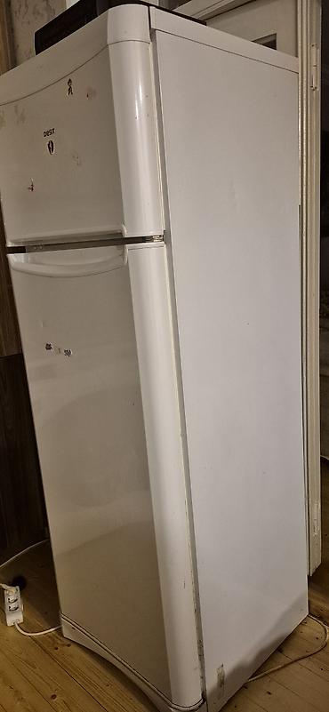 Soyuducular: İşlənmiş 2 qapılı Indesit Soyuducu Satılır, rəng - Ağ — 4