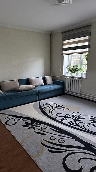 Жер тилкелерди ижарага берүү: 160 м², 6 бөлмө, Үй-бүлөлүүлөргө — 10