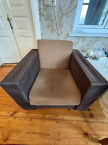 bravo divan: Mebel: yumşaq mebel dəsti 

Xüsusiyyətlər:
1divan 2kreslo — 1