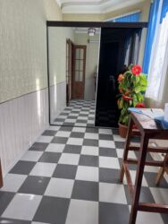 Долгосрочная аренда домов: Сдаётся 2 этажный дом в городе Манас. на долгий срок. Дом полностью — 14