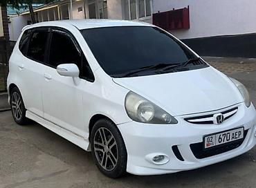 протива вес: Honda Fit: 2006 г., Автомат, Бензин, Хэтчбэк — 1