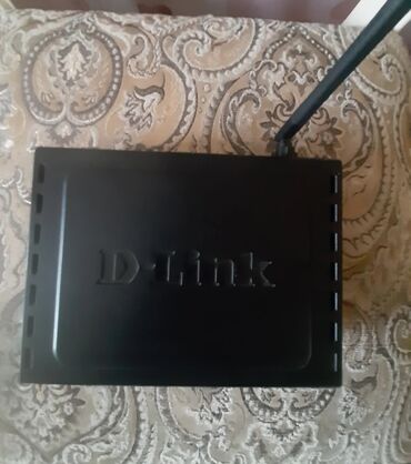 modem tp link qiymeti: Tecili!Dp -Link -4cixishli.Tecili satilir.9m