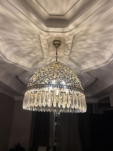 xrustal gablar: Çılçıraq, 8 lampa, Xrustal — 2