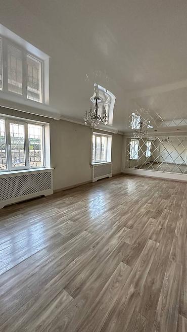 Продажа коттеджей и домов: Дом | Восток 5 | 4 СОТОК | Город - Бишкек Район - Восток 5 Площадь - — 5