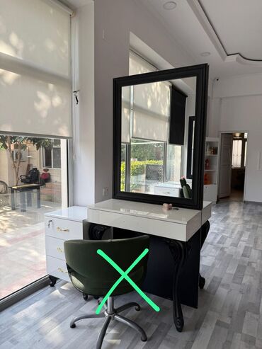 Sifarişlə divanlar: Salon guzgusu 200 azn satilir‼️unvan xalqlar dostlugu kod6565 sekine