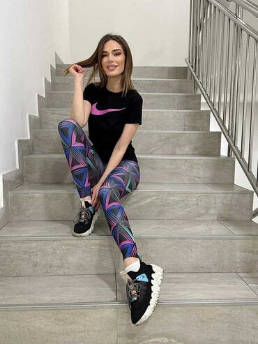 Kompleti: Akcijaš Dva kompleta 3300 din Jedan komplet 2000 S, M, L i XL Pamuk na lalafo.rs ā 8 Kompleti: Akcijaš Dva kompleta 3300 din Jedan komplet 2000 S, M, L i XL Pamuk ā 8