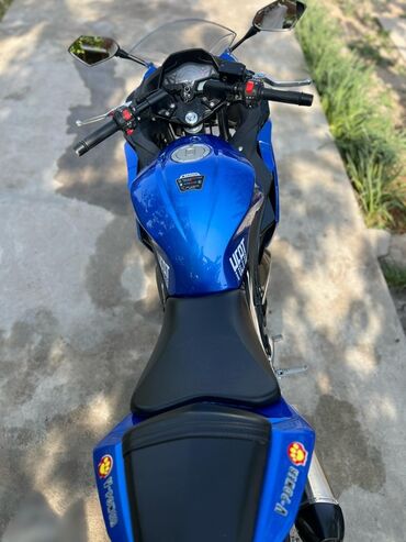 Мотоциклы: Спортивный мотоцикл классического форм‑фактора с полным обвесом — 14