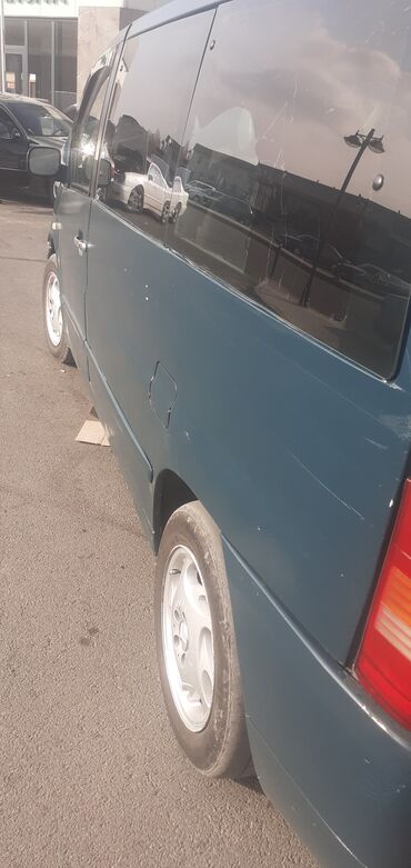 Mercedes-Benz: Mercedes-Benz Vito: 2.2 l | 2001 il Mikroavtobus — 3