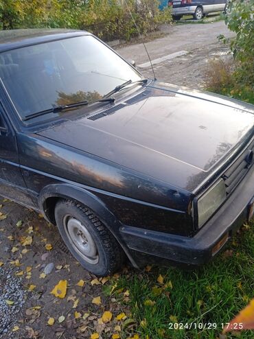 б3 седан: Volkswagen Jetta: 1991 г., 1.8 л, Механика, Бензин, Седан