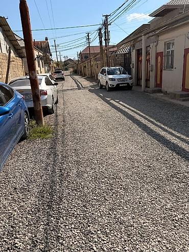 aşağda: 6 otaqlı, 105 kv. m, Kredit yoxdur, Orta təmir — 3