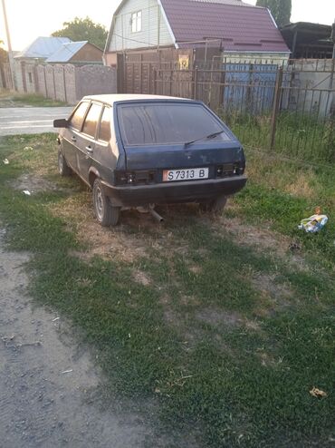 автомобили лада: ВАЗ (ЛАДА) 2109: 2000 г., 1.5 л, Механика, Бензин