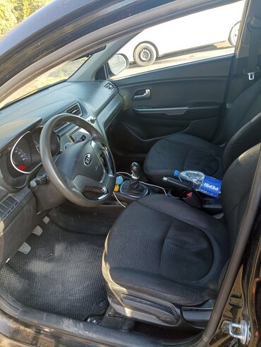 kia rio 2001: Kia Rio: 2015 г., 1.4 л, Механика, Бензин, Седан