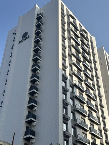 квартиры в частном доме: 2 комнаты, 80 м², Элитка, 12 этаж, ПСО (под самоотделку)