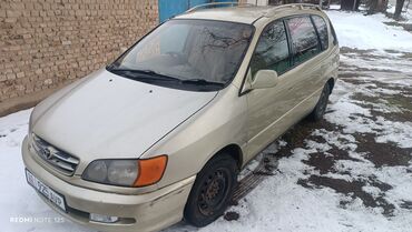 Toyota: Toyota Ipsum: 2001 г., 2 л, Автомат, Бензин, Минивэн — 13