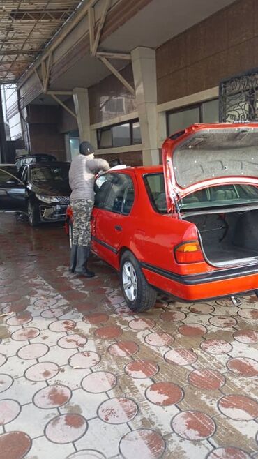 обмен машинами с доплатой: Продаётся компактный седан красного цвета. Основные особенности: -