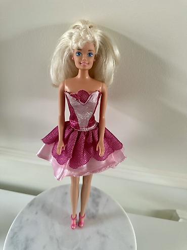 igračka dumpling: Barbie Mattel original
Napomena: glava je fiksirana — 4
