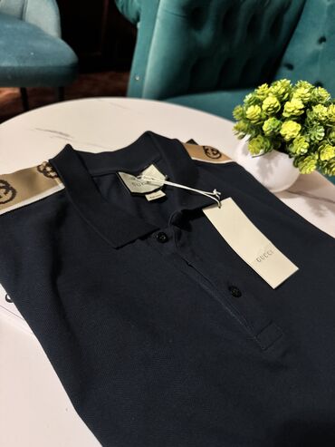 каракол вещи: Эркектердин футболкасы, 3XL (EU 46), Gucci, Жаңы, Акылуу жеткирүү, Өзү алып кетүү