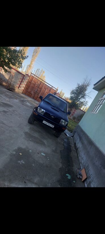 Nissan: Nissan Terrano II: 1997 г., 2.4 л, Механика, Бензин, Внедорожник — 2