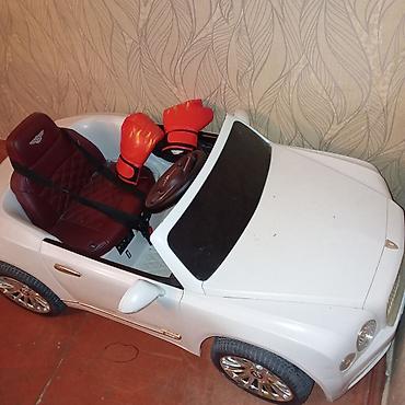 kabriolet: Uşaq üçün elektrikli minik maşını – kabriolet tipli, ağ korpus və — 3