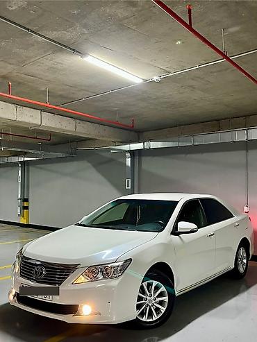 Toyota: Toyota Camry: 2.5 л | 2013 г. Седан — 7