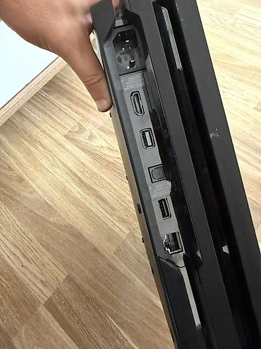 аренда playstation 4: Sony PlayStation 4 Pro (PS4 Pro) oyun konsolu - Model: PS4 Pro, 4K — 4