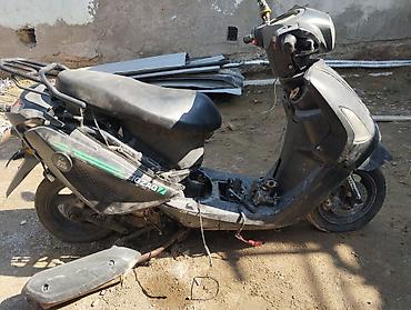 vespa moped: Zigzag satılır problemi akulmatiri yoxdu Porşen yoxdu bir iki — 2