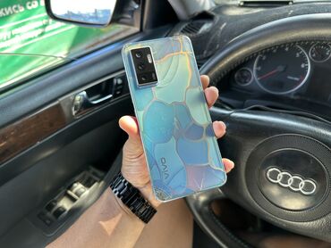 моб телефон fly: Vivo V23e 5G, Колдонулган, 128 ГБ, түсү - Көк, 2 SIM