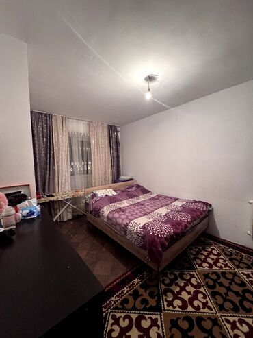 Продажа квартир: 3 комнаты, 60 м² — 4