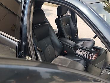 Mercedes-Benz: Mercedes-Benz E-Class: 3.2 l | 2000 il Sedan — 14