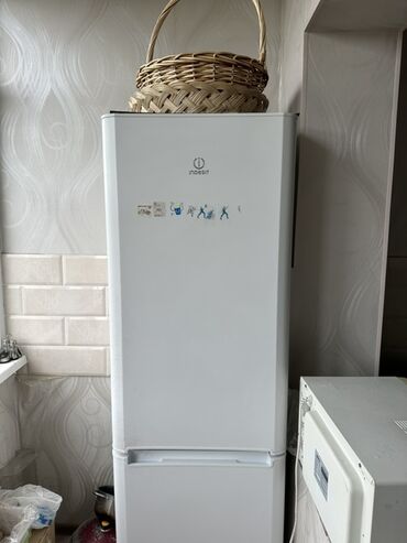 морозильные камеры новый: Холодильник Indesit, Двухкамерный
