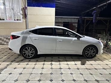 mazda 6: Hyundai Avante: 2018 г., 1.6 л, Автомат, Бензин, Седан — 9