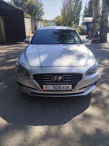 елентра хундай: Hyundai Sonata, седан, серебристый цвет. Основные особенности: -