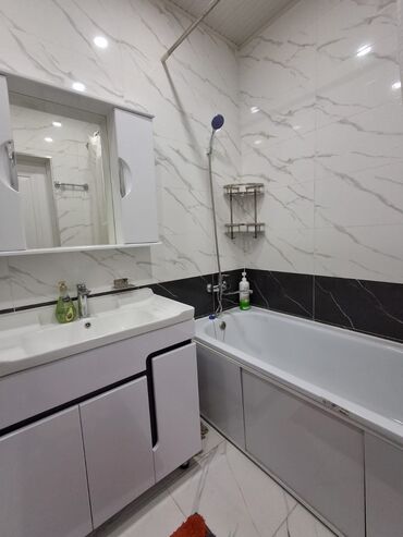 Посуточная аренда квартир: 1 комната, Душевая кабина, Постельное белье, Кондиционер — 18