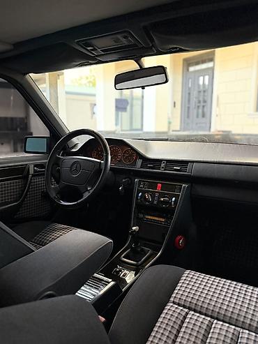 реснички 124: Mercedes-Benz W124: 1992 г., 2.2 л, Механика, Бензин, Седан — 6