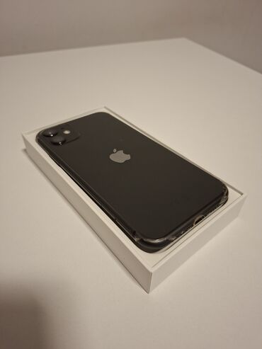 Apple iPhone: IPhone 11, 128 GB, Qara, Face ID — 1