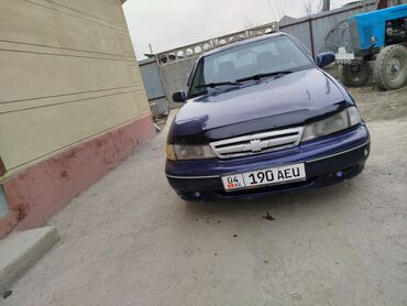 кия машина: Daewoo Nexia: 1.5 л, Механика, Бензин, Седан