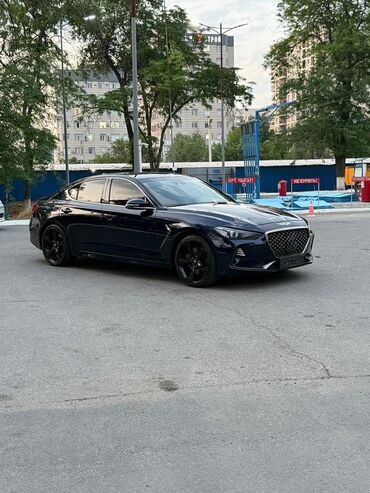 авто в рассрочку электромобиль: Автомобиль Genesis G70 в темно-синем цвете. Эта модель отличается