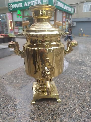 брикет угольный: Misin samovar Rusiya üslubunda kömür/odunla işləyən model.4.5l — 3