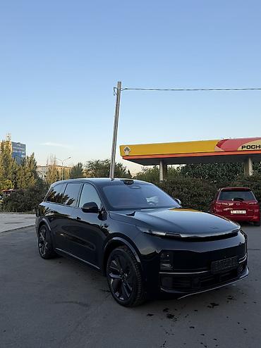 Lixiang: Lixiang L9: 2023 г., 1.5 л, Автомат, Электромобиль, Кроссовер — 1