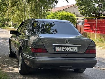 e klass: Mercedes-Benz W124: 1993 г., 3.2 л, Автомат, Бензин, Седан — 4