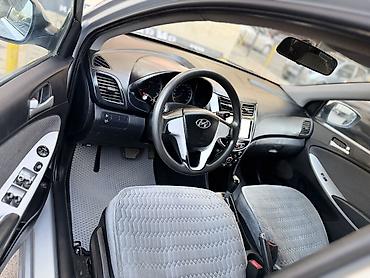 Hyundai: Hyundai Solaris: 2012 г., 1.6 л, Автомат, Бензин, Седан — 7