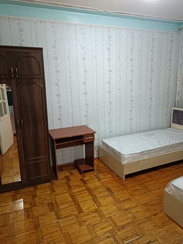 Uzunmüddətli kirayə mənzillər: Sumqayıt şəhəri, 10-cu mikrorayon ərazisində, 4 otaqlı tam əşyalı — 9