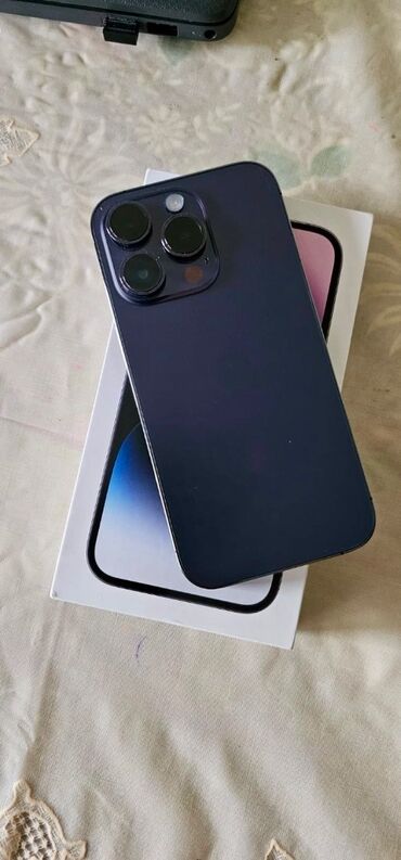 Apple iPhone: IPhone 14 Pro, 128 GB, Deep Purple, Face ID