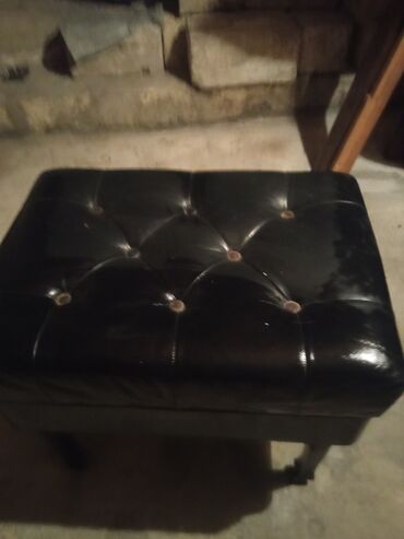 Pufiklər: İşlənmiş, Pufik oturacaq, Süni dəri, rəng - Qara — 3