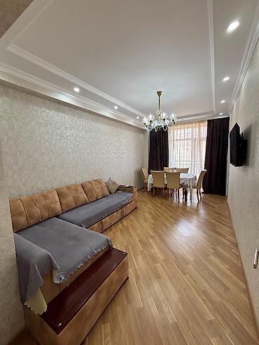 panel evler: Yeni Günəşli Massiv D, 2 otaqlı, Yeni tikili, 55 kv. m — 1