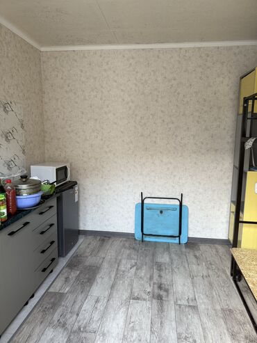 сниму квартиру в микрорайонах: 18 м², 1 комната, Видеонаблюдение, Забор, огорожен