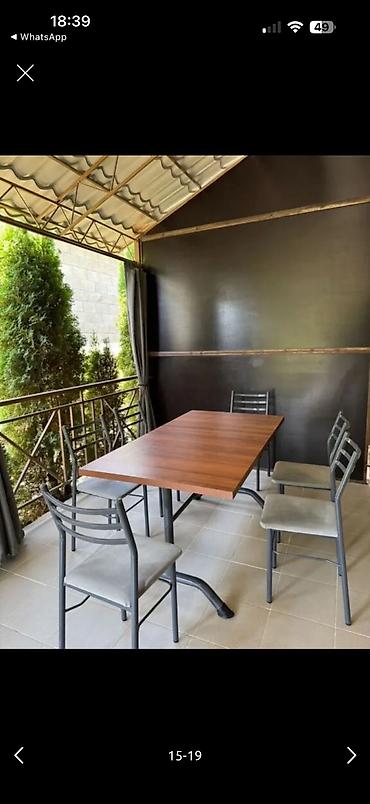 Продажа коттеджей и домов: Продаю коттедж на Иссык-Куле, с. Чоктал, пансионат Париж-2. Две — 5