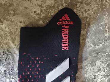 İdman və istirahət: 2ci əl Adidas Predator futbol əlcəyi. Qara-qırmızı rəng kombinində — 3