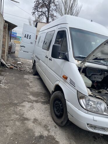 автаномка на спринтер: Mercedes-Benz Sprinter: 2.2 л | 2003 г. | Фургон
